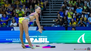 app f ribbon raffaeli sofia ita sfe06879 copia simone ferraro ph